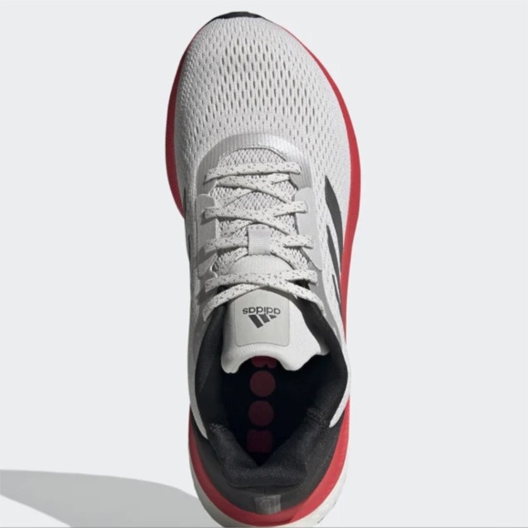 Adidas Women’s Astrarun - NWT - Picture 5 of 9